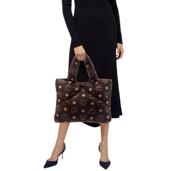 MCM Munchen Maxi Monogram Quilted Nylon Large Tote Bag Black/Copper NWT - Picture 5 of 13